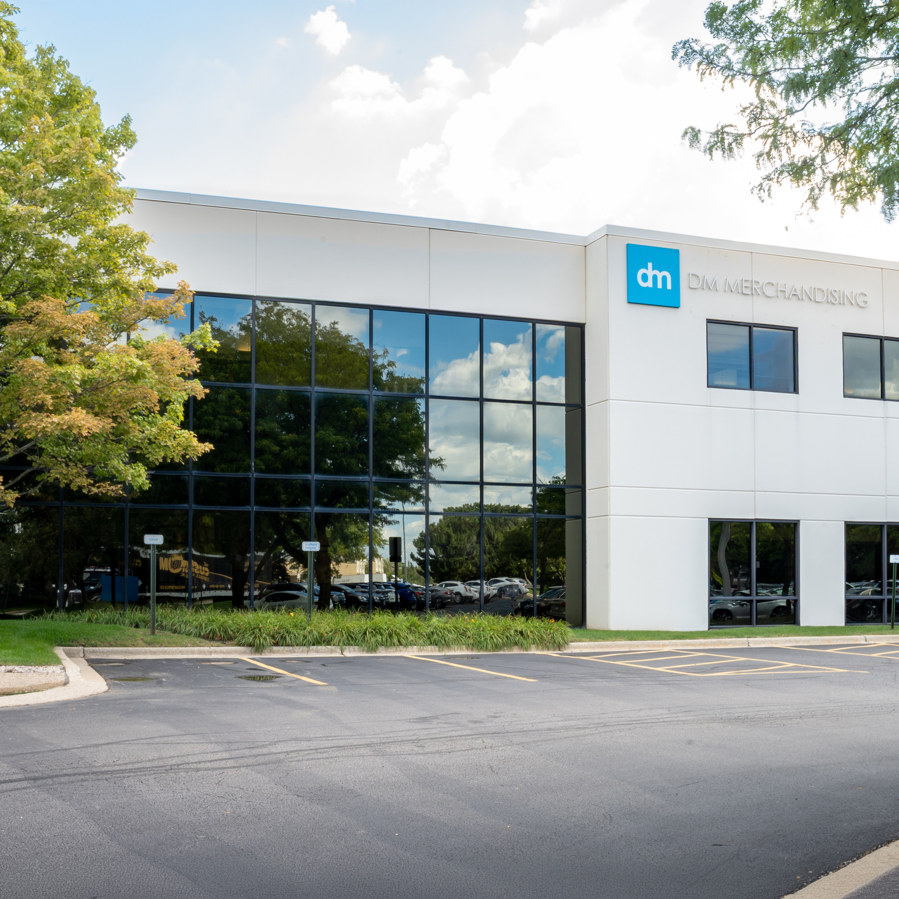 DM Merchandising Building